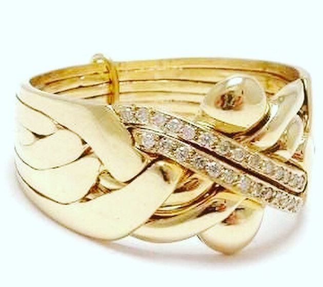 14k solid gold 6 band puzzle ring with 0.25ct diamond